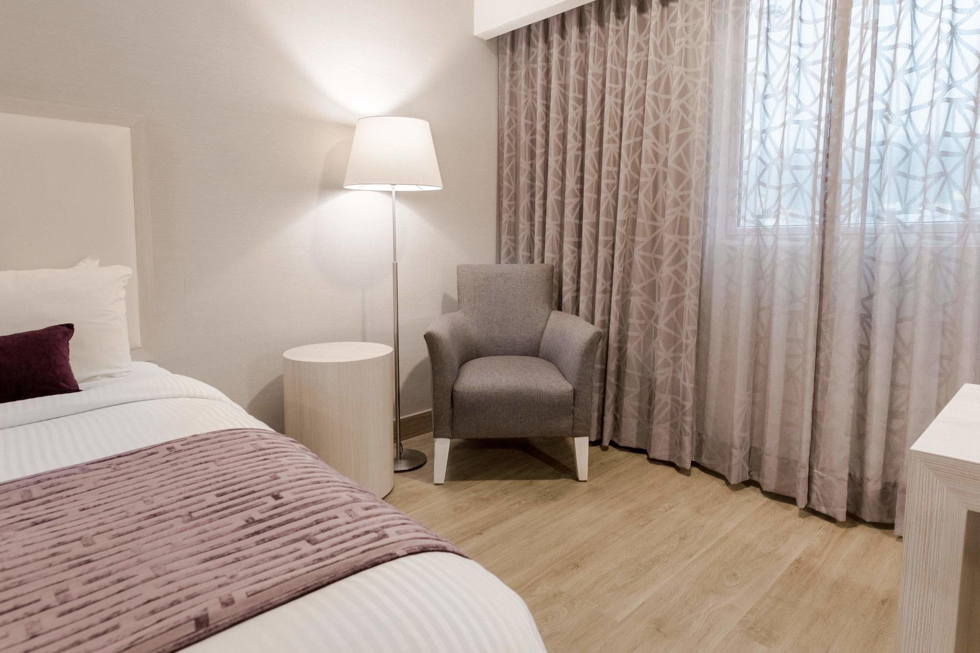 Antaris Galerias Hotel Monterrey Bagian luar foto