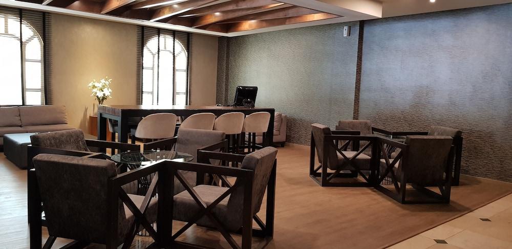 Antaris Galerias Hotel Monterrey Bagian luar foto