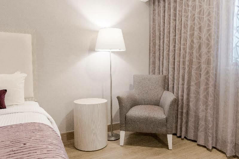 Antaris Galerias Hotel Monterrey Bagian luar foto